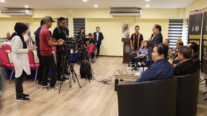 SIDANG MEDIA MENTERI PERTANIAN, PERIKANAN DAN INDUSTRI MAKANAN SABAH